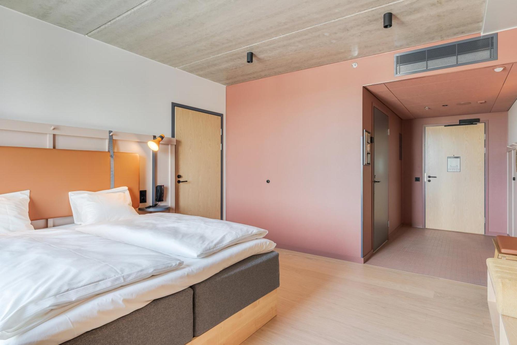 Comfort Hotel Helsinki Airport فانتا المظهر الخارجي الصورة